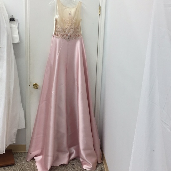 New pink and white prom dress - Picture 2 of 2